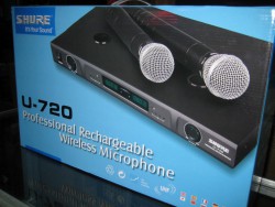 Microphone Shure U-720, Micrphone chuyên dùng cho hát karaoke,microphone biểu diễn,microphone chất lượng tốt