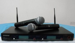 Microphone shure UR8D, Micrphone chuyên dùng cho hát karaoke,microphone biểu diễn,microphone chất lượng tốt
